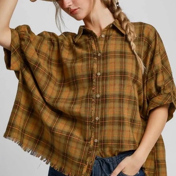 Umgee Oversized Olive Plaid Button-Down Shirt with raw hem. - Picture 1 of 5